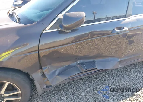 2012 Honda Accord 2.4 Lx z USA, uszkodzony, nr VIN 1HGCP2F38CA131263